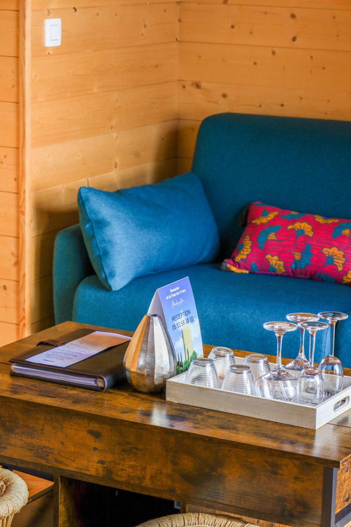 Le Domaine De La Tour Des Vents Bed & Breakfast Бержерак Екстериор снимка
