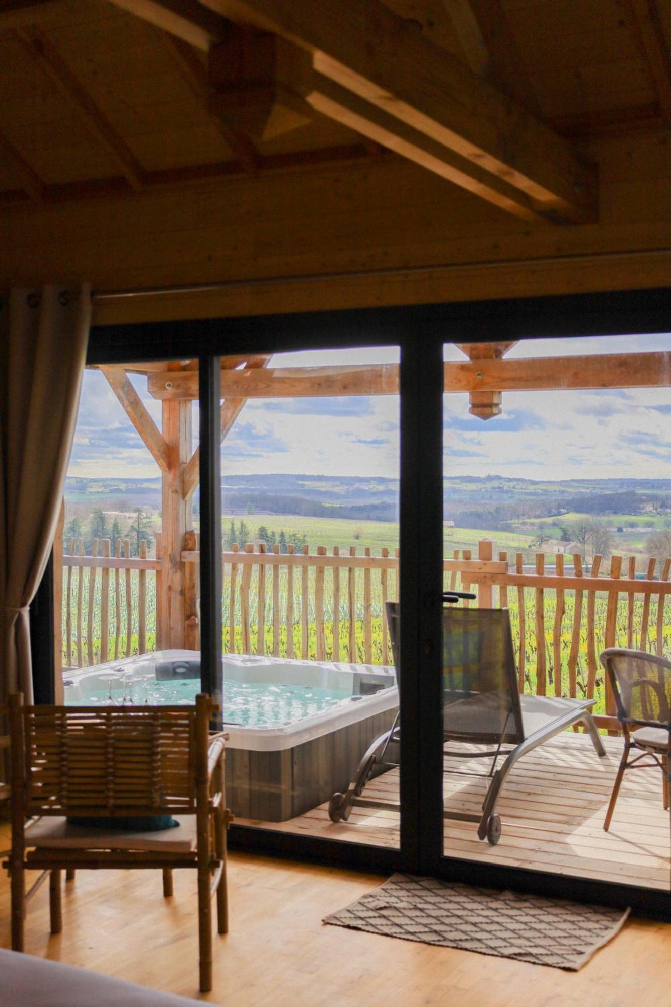 Le Domaine De La Tour Des Vents Bed & Breakfast Бержерак Екстериор снимка