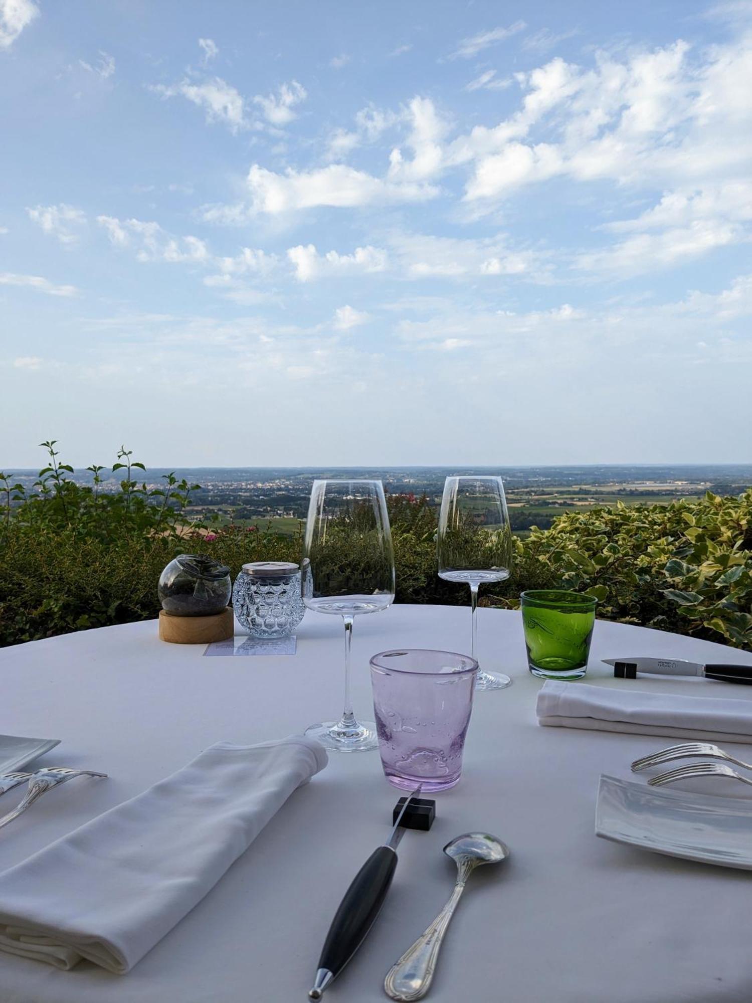 Le Domaine De La Tour Des Vents Bed & Breakfast Бержерак Екстериор снимка